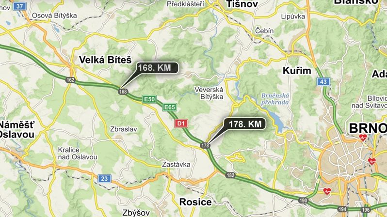 Dálnice D1 na Brněnsku je zavřená kvůli bourání nadjezdu